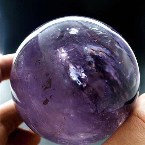 紫水晶球放床頭